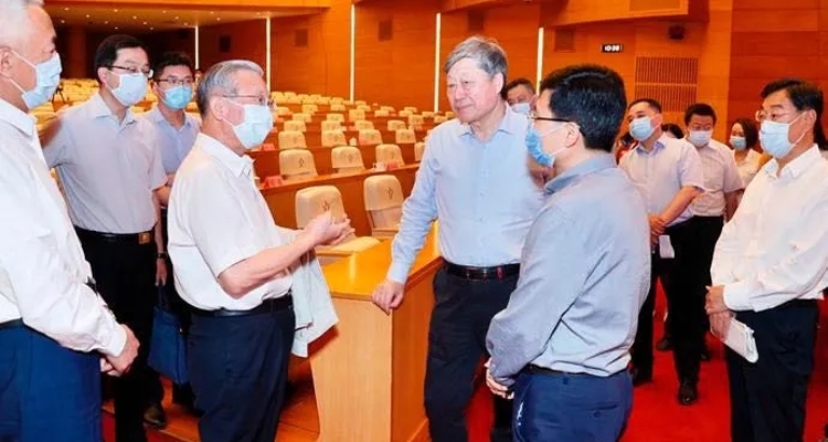 山東全力進軍工業(yè)互聯(lián)網(wǎng) “領(lǐng)先半個身位”的青島要擔(dān)綱