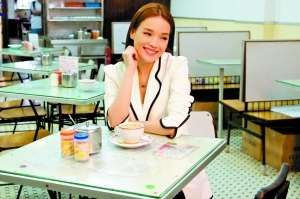 舒淇變身知性女主持 舒淇變身知性女主持