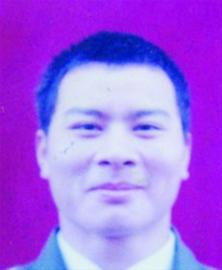 槍擊案嫌犯仍在逃 槍擊案嫌犯仍在逃