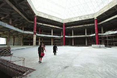 朝鮮柳京飯店內部照曝光 水泥鋼筋裸露