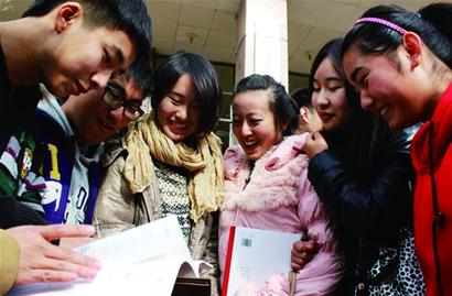 感動青島十佳人物評選開始 接受社會推薦 感動青島十佳人物評選開始 接受社會推薦