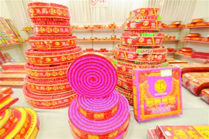 鞭炮“棲身地”謝絕手機打火機 鞭炮“棲身地”謝絕手機打火機