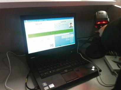 青島站啟用實名制驗票機 5秒搞定