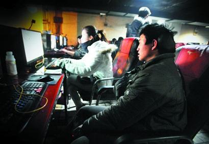 折騰一天只買到半程返鄉(xiāng)票 折騰一天只買到半程返鄉(xiāng)票