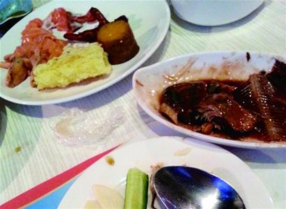 狠剎公款吃喝 嚴禁鋪張浪費 狠剎公款吃喝 嚴禁鋪張浪費