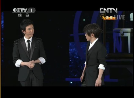 劉謙調(diào)侃李云迪、王力宏引發(fā)爭(zhēng)議