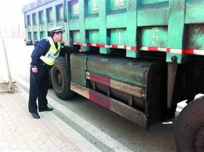 風(fēng)聲緊，大貨集體“趴窩”歇腳