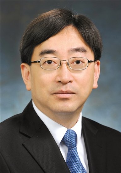 香港食衛(wèi)局局長:限帶奶粉是不得已的做法