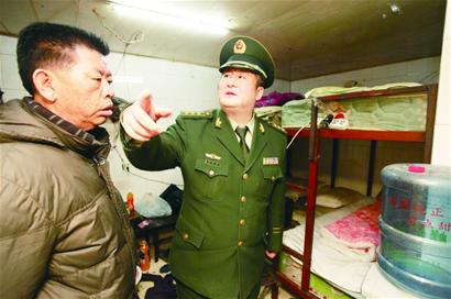 消防有隱患封門“不叨叨” 消防有隱患封門“不叨叨”