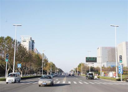 市區(qū)信號燈將智能化 根據(jù)車流量變紅綠 市區(qū)信號燈將智能化 根據(jù)車流量變紅綠