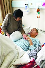 大學(xué)生因被叫外號(hào)將同學(xué)捅成植物人 大學(xué)生因被叫外號(hào)將同學(xué)捅成植物人